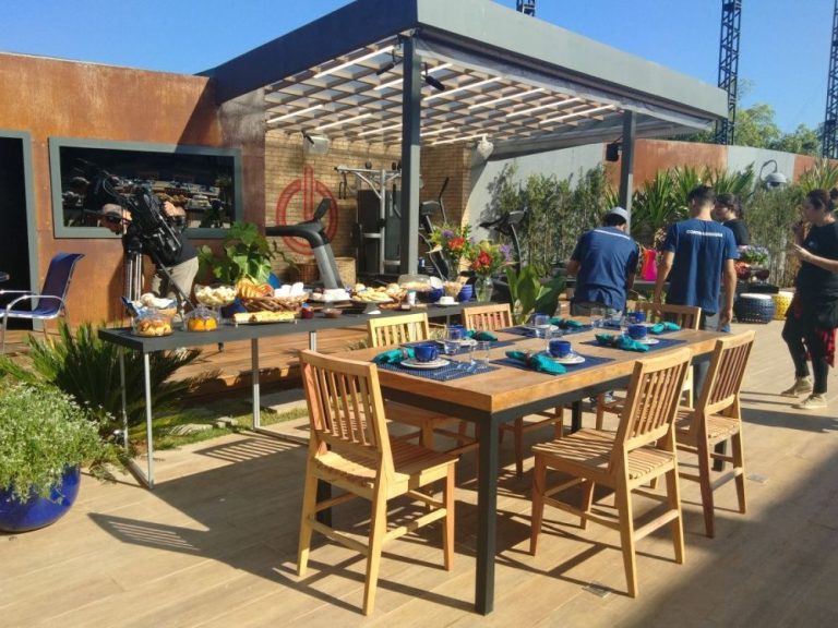 Mesa de madeira de demolição para jantar com pé flutuante Nobre Estilo de 1,80 m