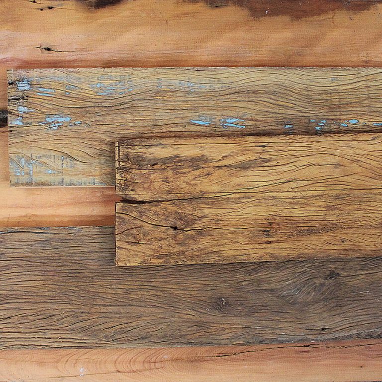 Detalhe do lote de tábuas de peroba rosa