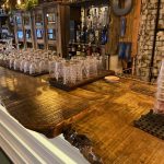 Detalhes Bancada Madeira Maciça com Borda Orgânica