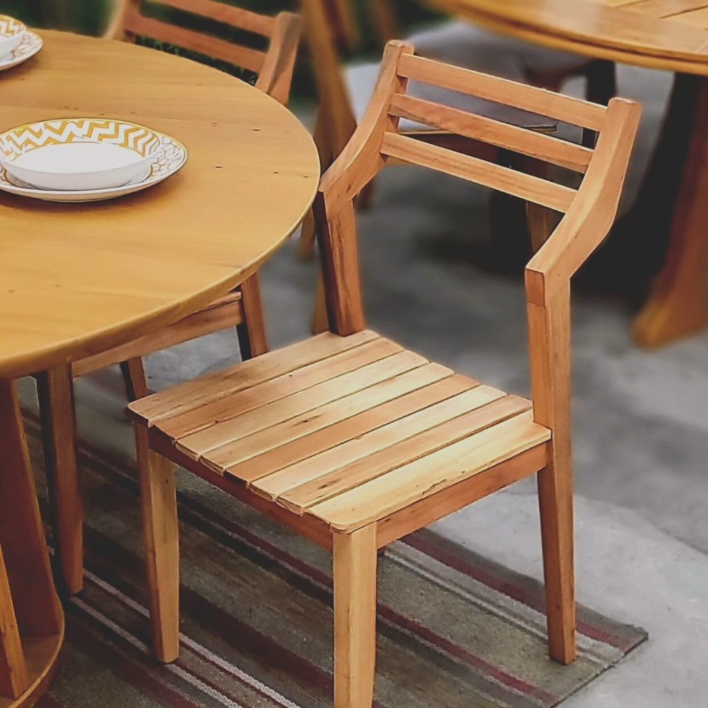 CADEIRA MOUZER ECO NATURAL DE R$380 POR R$266